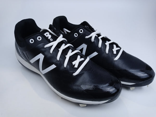 New Balance mens 4040 V5 Metal Baseball Shoe, Black/White, 10.5 US