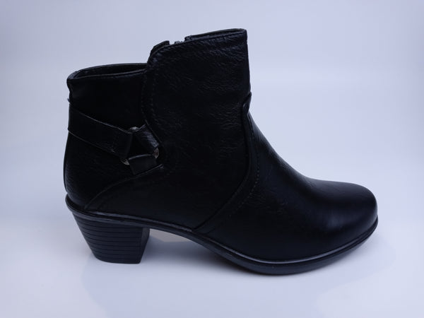 Easy Street Dawnta Women's Boot 7 2A(N) US Black Pair Of Shoes