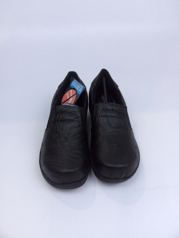 Easy Works Women's Bind Health Shoe Black Embossed Size 6 Us Pair of Shoes