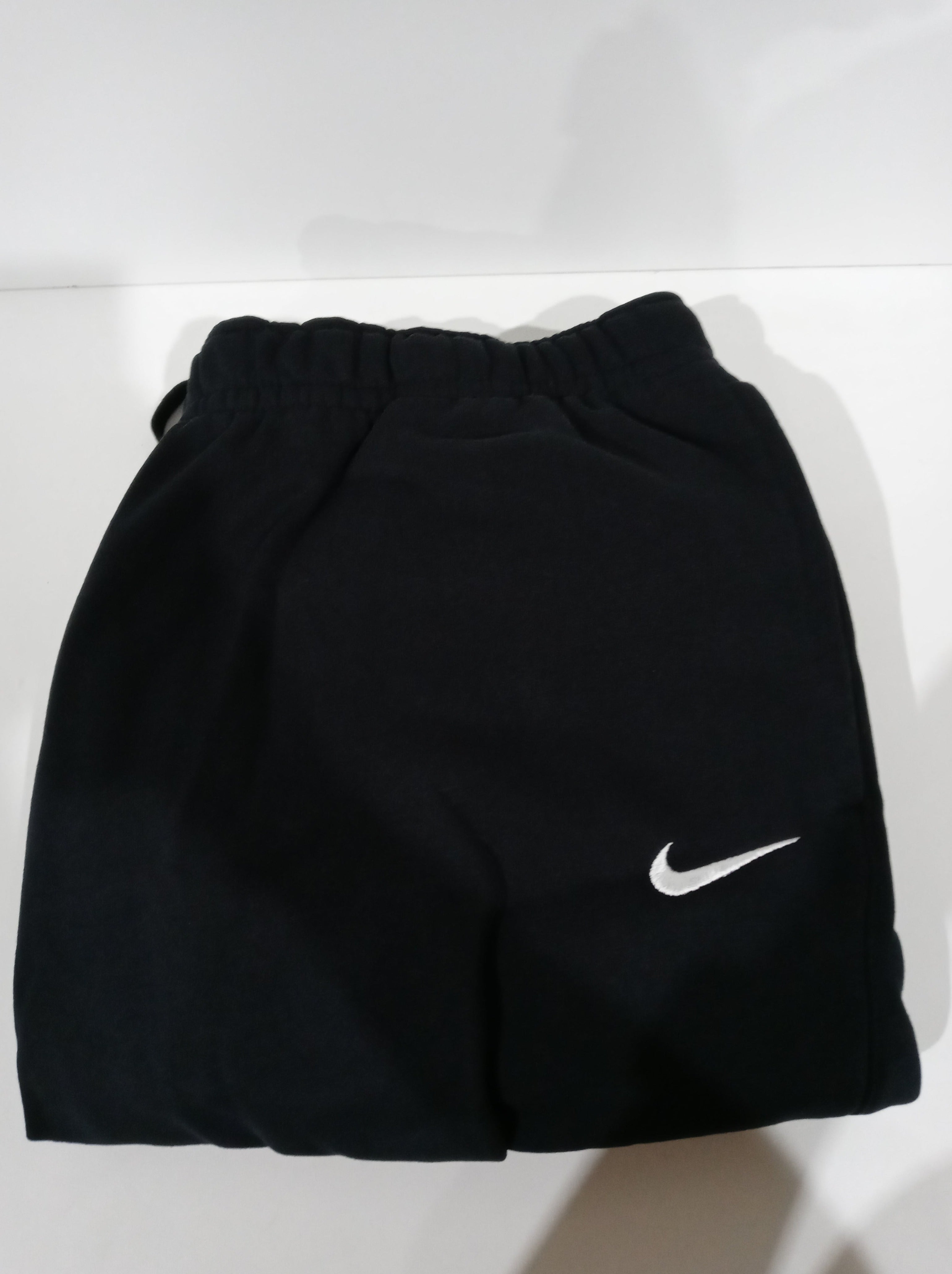 Nike Womens Club Fleece Jogger Sweatpants (Dark Grey/White, Medium)
