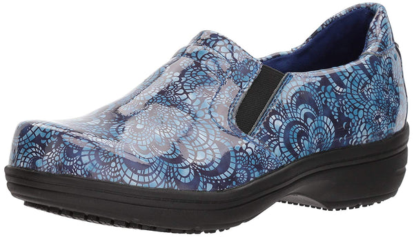 Easy Works Womens Bind Color Blue Mosaic Pa Size 8.5 M US Pair of Shoes