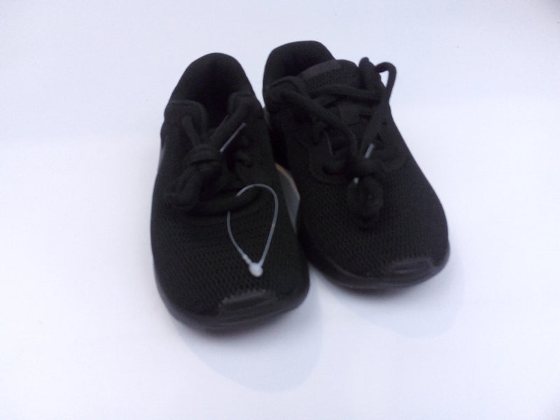 NIKE Kids Tanjun Running Shoe Black 1 Little Kid Pair Of Shoes 11