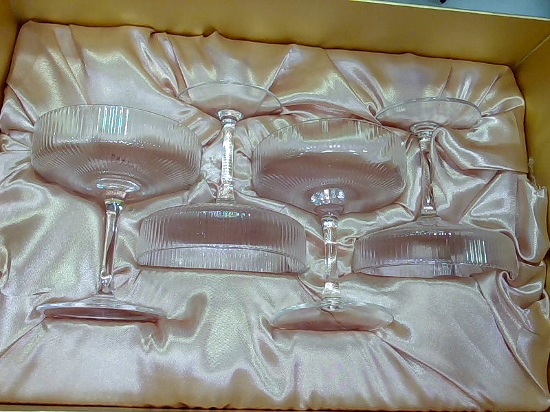 Elegant Clear Crystal Champagne Coupe Set of 4 Glasses