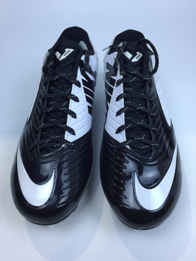 Nike Men Speed Low Sport White Black Size 12 Pair of Shoes
