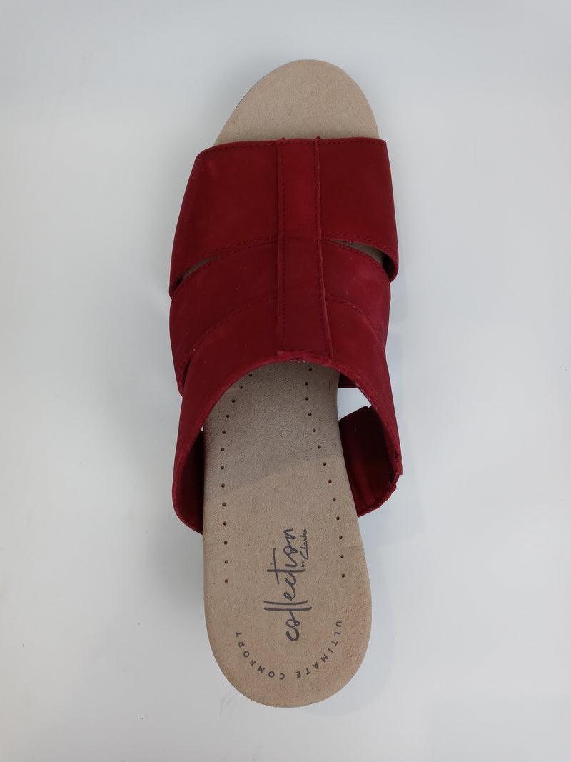 Clarks Womens  Valarie Model Heeled Sandal-red Nubuck Size 10 Pair of Shoes