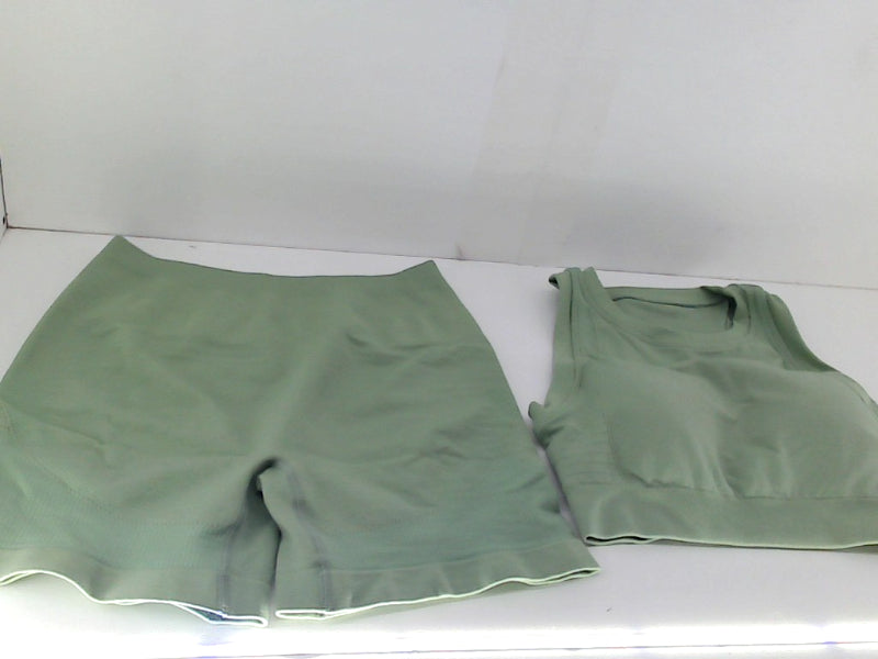 ABOCIW Women's Light Green Croptop and Shorts Set Medium