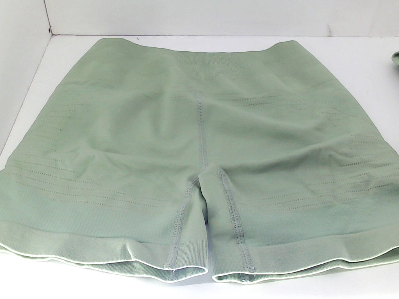 ABOCIW Women's Light Green Croptop and Shorts Set Medium