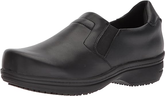 Easy Works Womens Are Professional Shoe Black 7 Wide Us Pair of Shoes