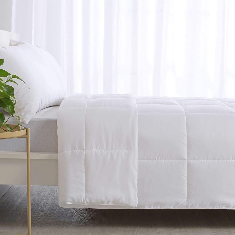 Olive Crate Cooling Eucalyptus Wool Comforter White Color