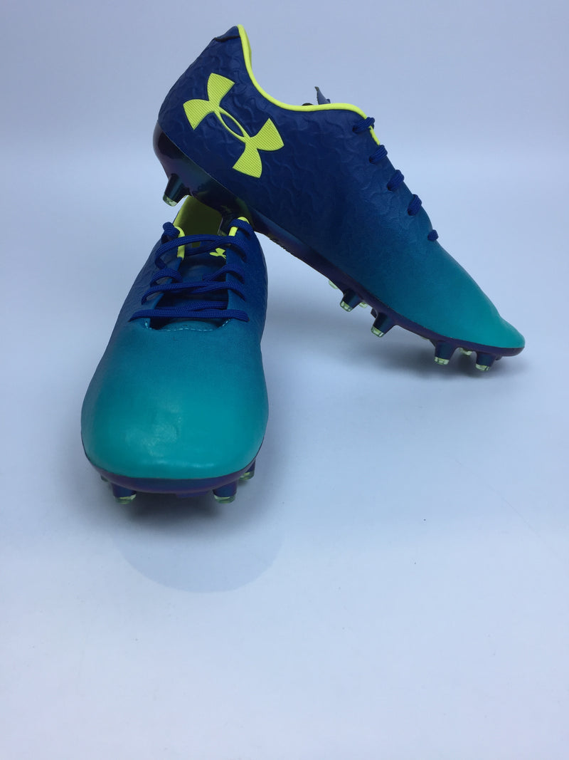 Under Armour Men Magnetico Pro Soccer Sport Cleats Size 6.5 Pair Of Shoes