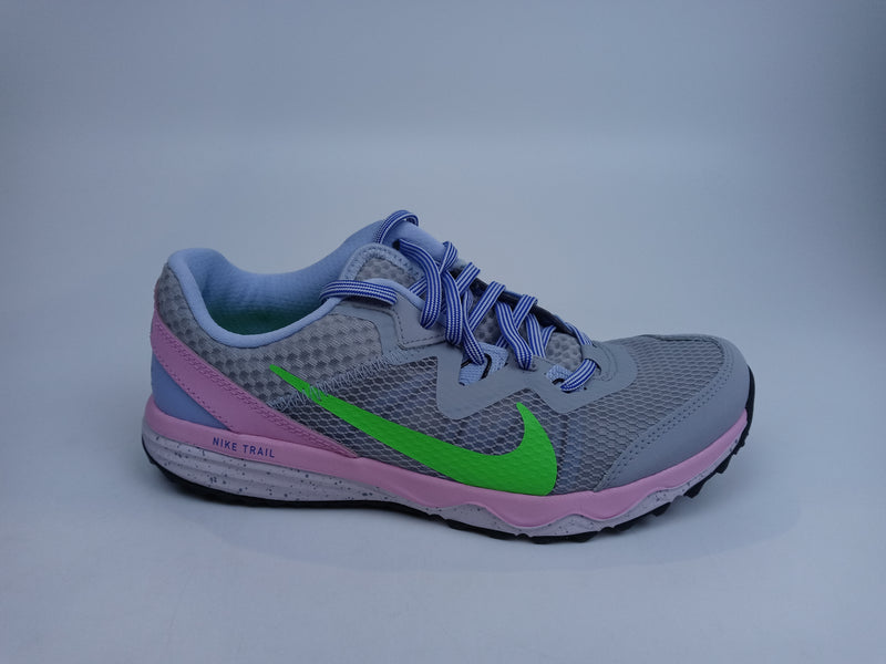 Nike Womens Juniper Trail Running Shoe 7