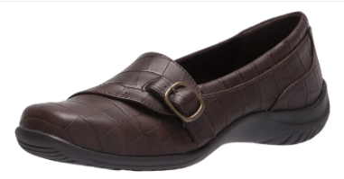 Easy Street Women Flat Sneaker 8 Wide Brown Croco Size 7 Wide Pair of Shoes