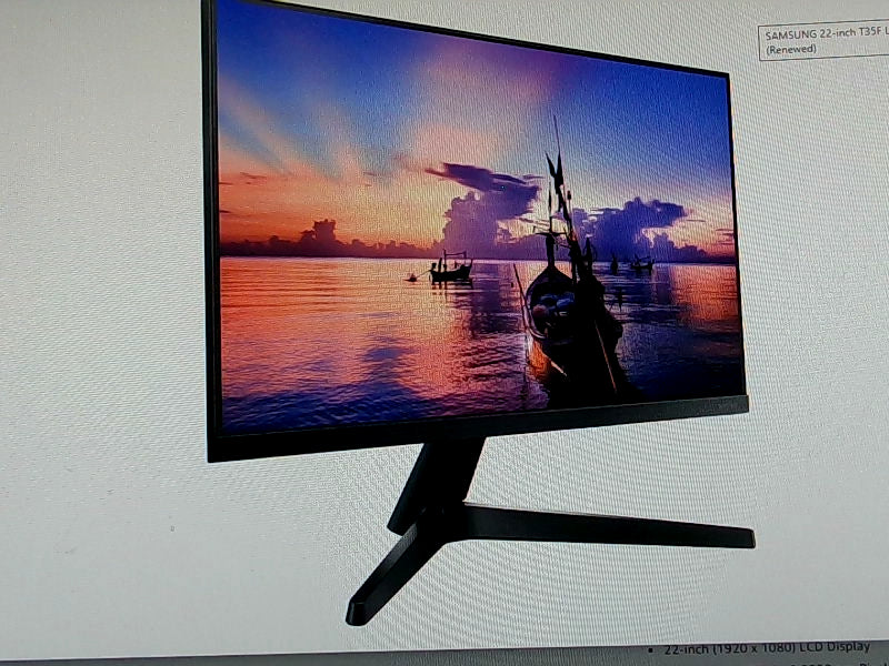 Samsung 22-inch LED Monitor with Borderless Display