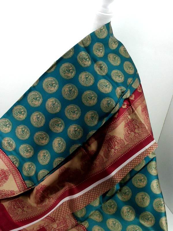 Banarasi Silk Traditional Saree in Green and Gold