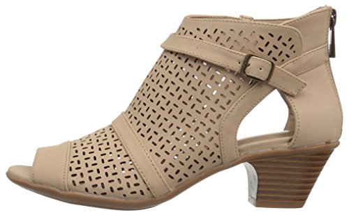 Easy Street Women's Carrigan Heeled Sandal, Sand, 7.5 M US