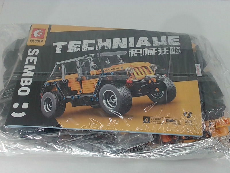 Sembo Jeep Wrangler Building Set