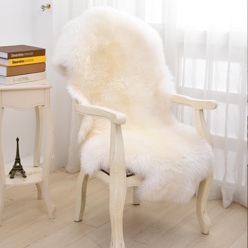 Ivory Sheepskin Area Rug - Premium Wool Lambskin 2 x 3 ft
