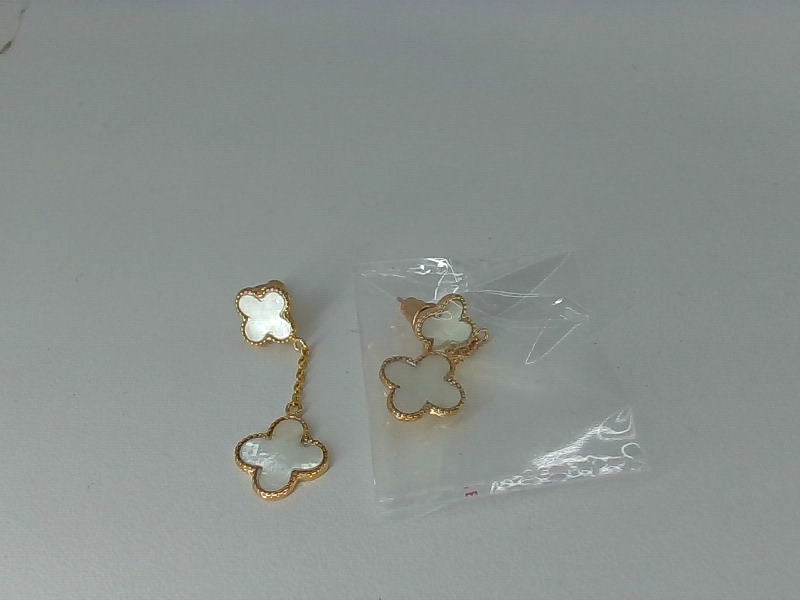 Lecalla Earrings Mother of Pearl Color 14k Gold Plated