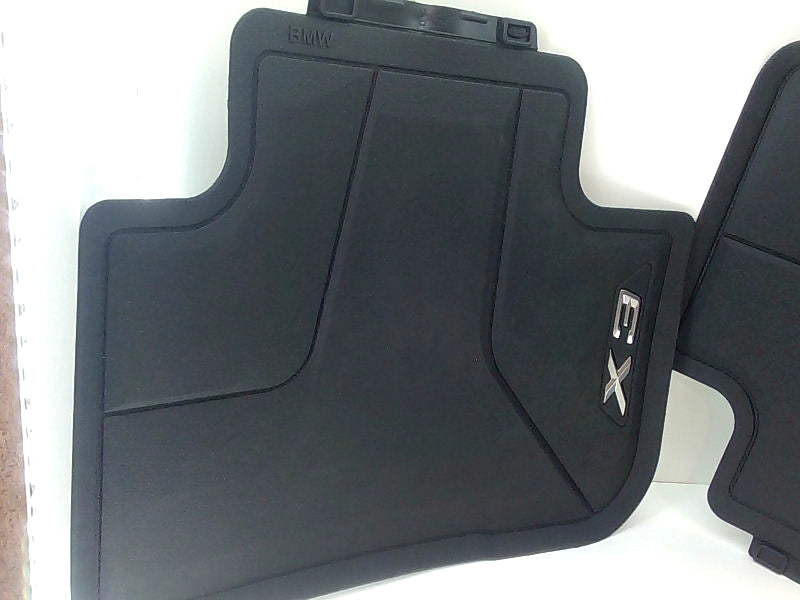 BMW EX X3 Black Car Floor Mats qty 2