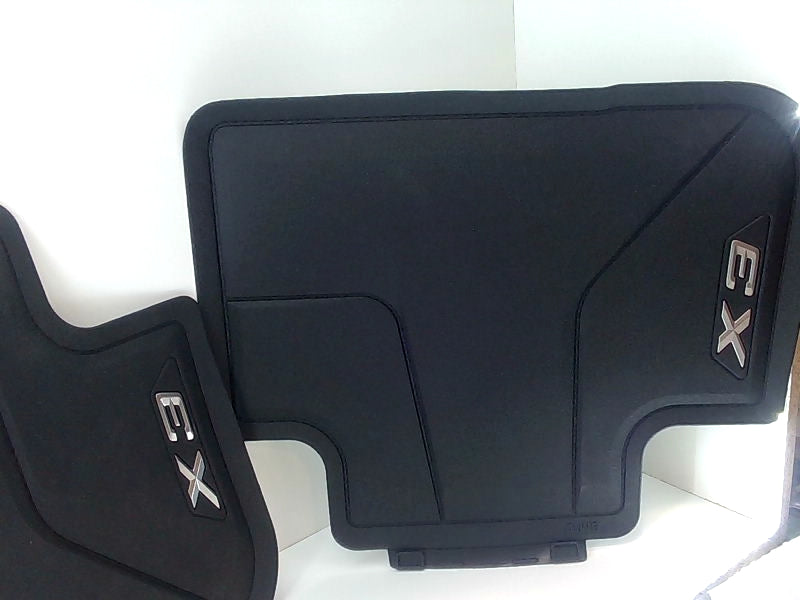 BMW EX X3 Black Car Floor Mats qty 2