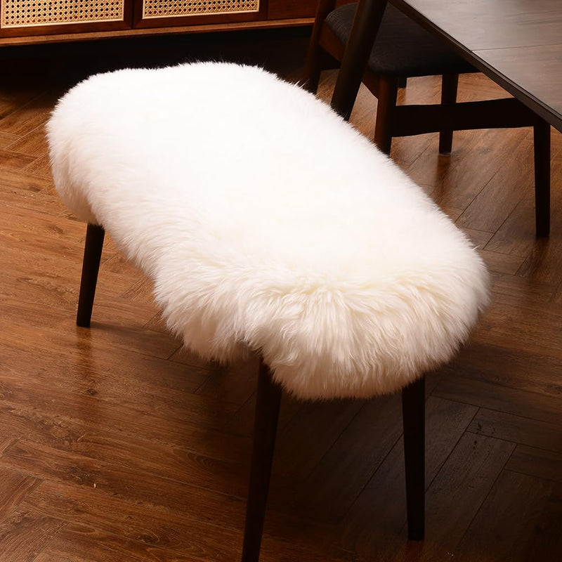 Ivory Sheepskin Area Rug - Premium Wool Lambskin 2 x 3 ft