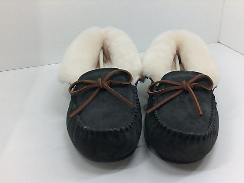 Fireside Women's Shearling Moccasin Slippers Size 7