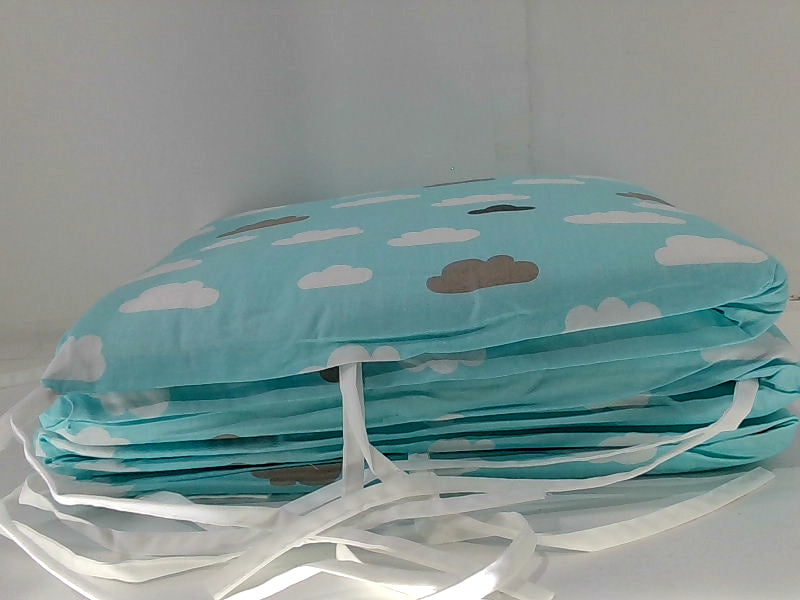 Baby Crib Bumper with Cloud Pattern Blue