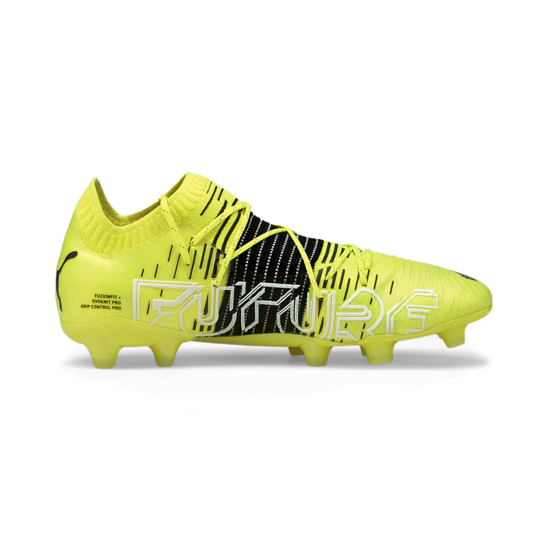 Puma Men's Yellow Soccer Cleats Size 9.5