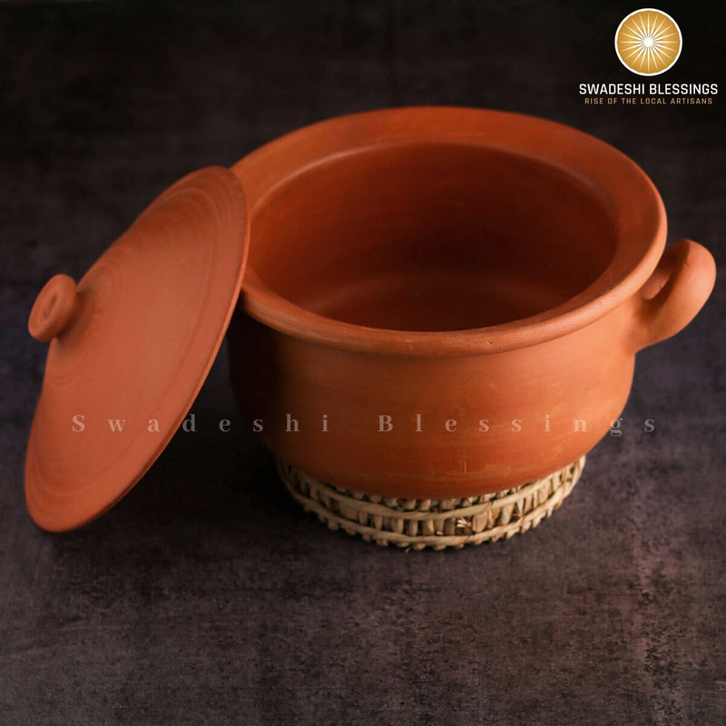 Swadeshi Blessings Exclusive Range Unglazed Clay Pot For Serving