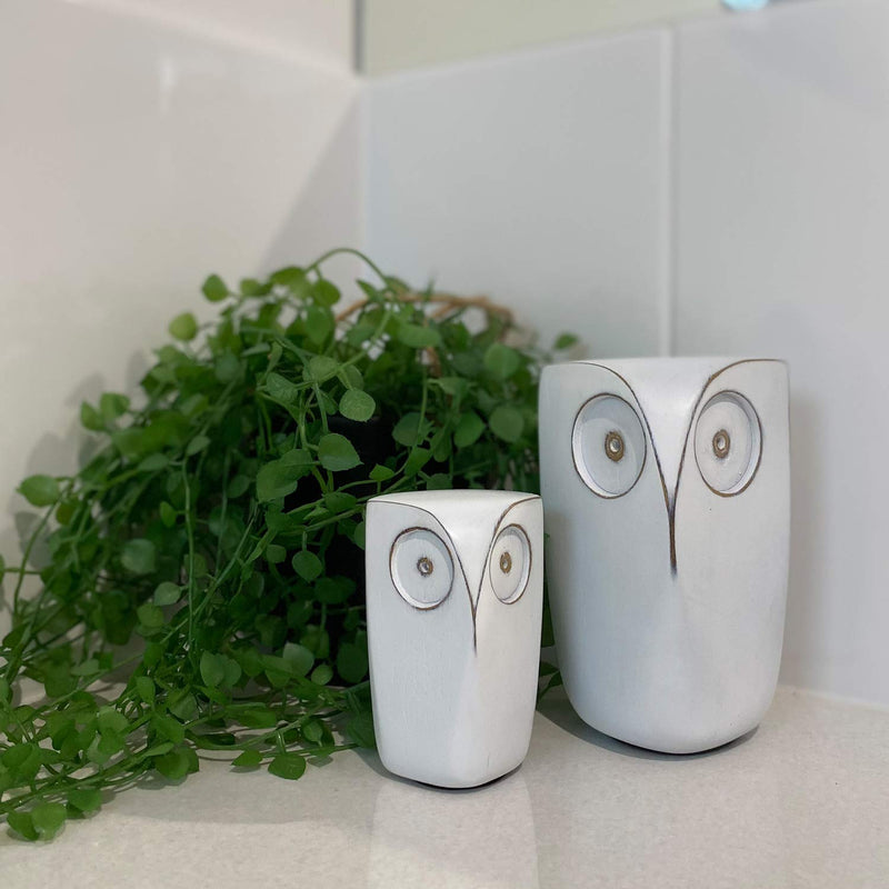 Set of 2 White Resin Owl Decor Statues - 5.75 & 4 Inches