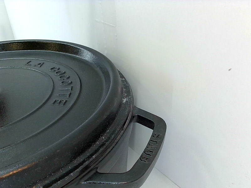 Staub Round Black Cast Iron Cocotte 4QT Home Accessory