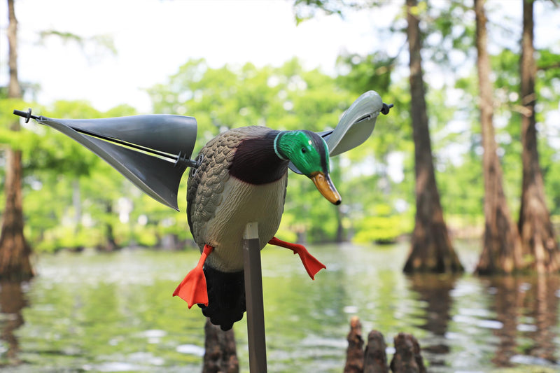 MOJO Outdoors Wind-Driven Duck Decoy with Spinning Wings