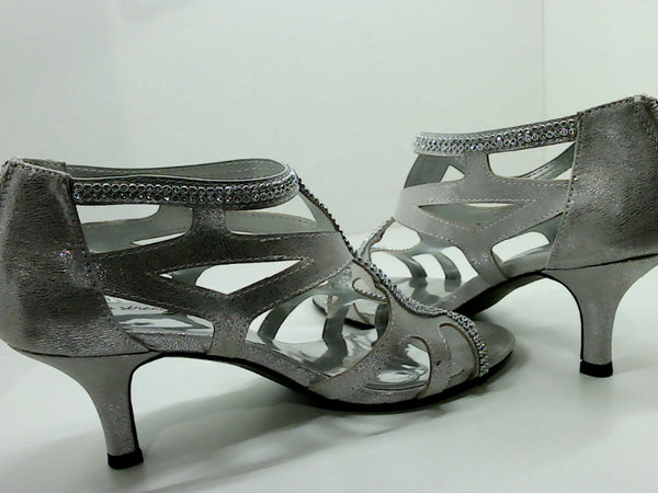 Womens Easy Street Womens Open Toe Heels Color Silver Size 8.5 Pair of Shoes