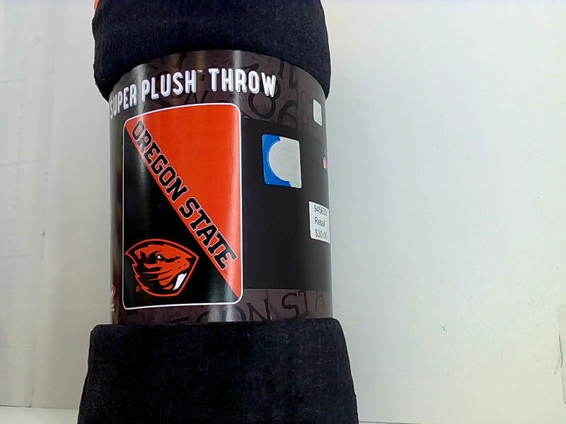 Oregon State Super Plush Throw Blanket 46'' x 60''