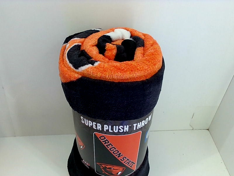 Oregon State Super Plush Throw Blanket 46'' x 60''