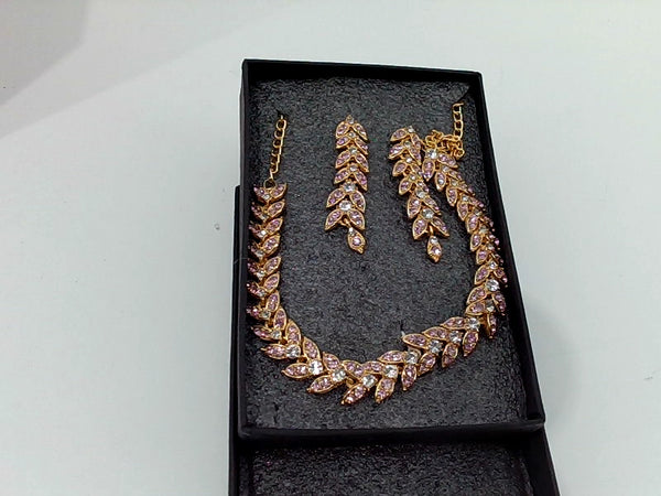 Artemis Neacklace Set Color Gold Pristine Pink