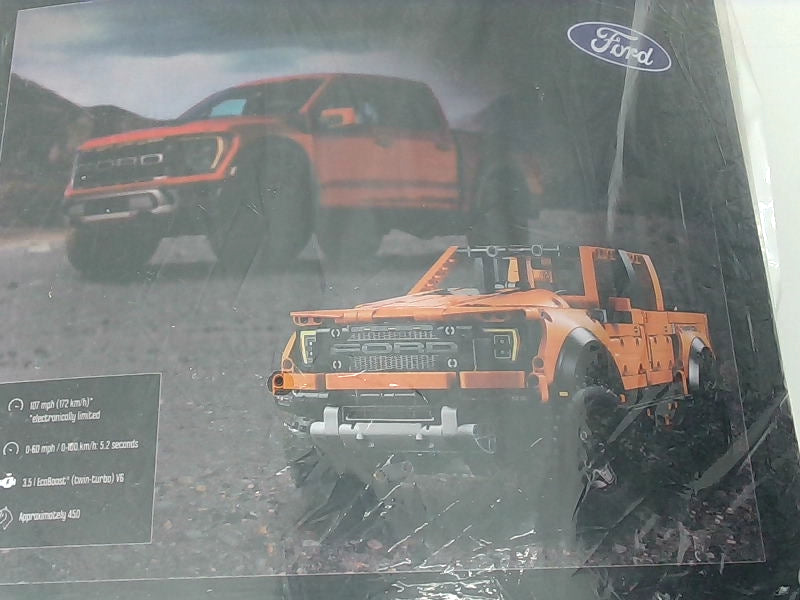 Bedford Block Orange Ford F-150 Model Kit