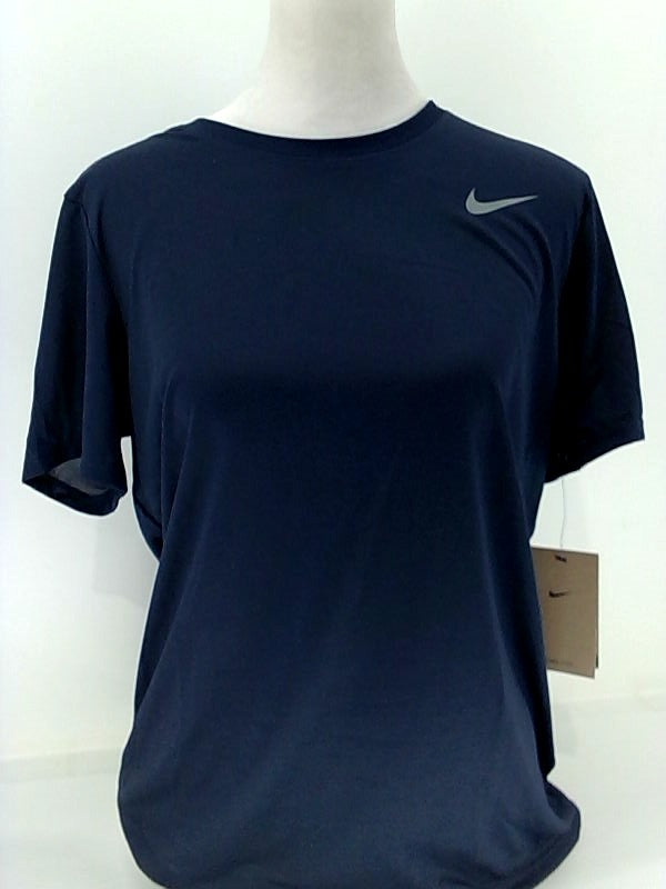 Nike Women's Dri-FIT Legend Crew T-Shirt Small