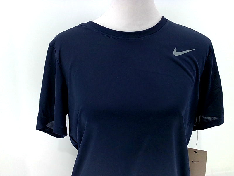 Nike Women's Dri-FIT Legend Crew T-Shirt Small