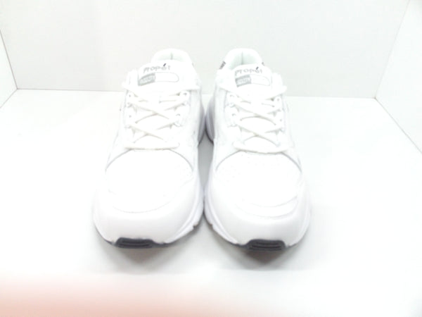 Propét Women's Stability Walking Sneakers Shoes White Size 8.5 B Pair of Shoes