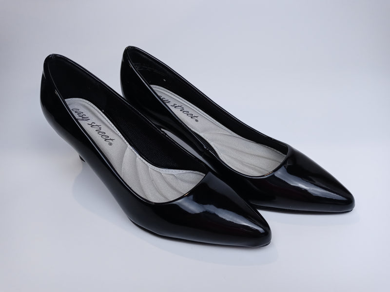 Easy Street Women's Pointe Dress Pump Black Patent 5 Pair of Shoes