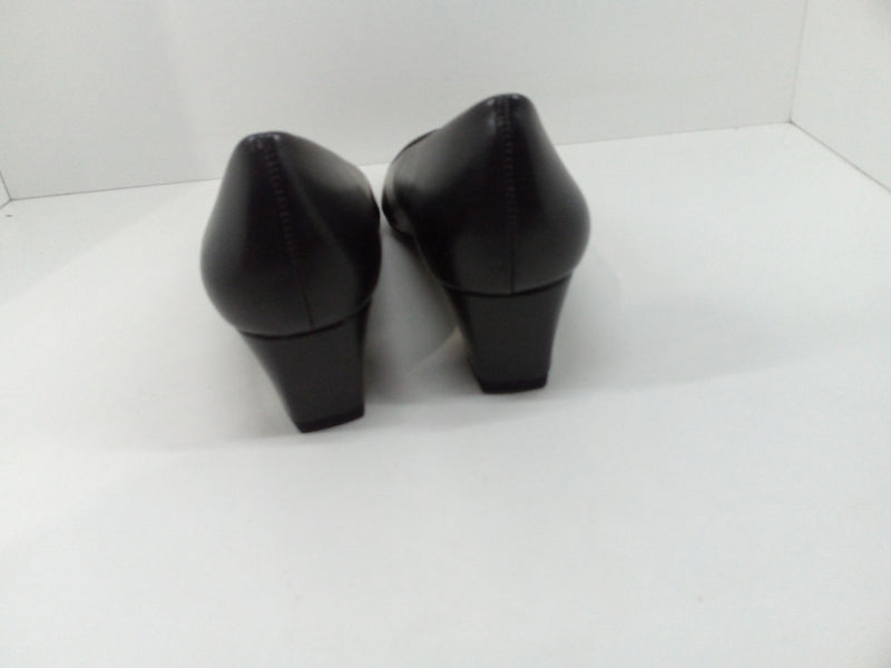 Easy Street women Prim Dress Pump Black 9.5 US Pair Of Shoes