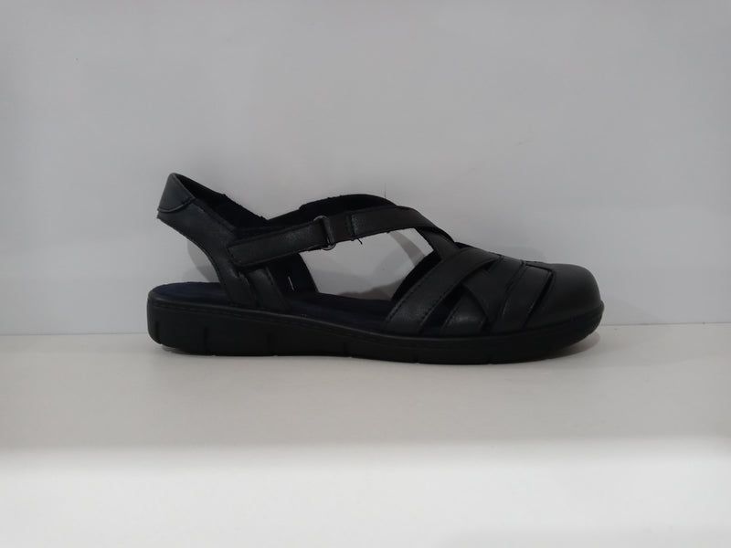 Easy Street Women's Garrett Flat Sandal Navy 6.5 Pair Of Shoes
