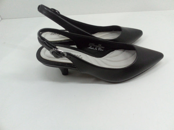 Easy Street Women Faye Pump Black 5 Pair of Shoes