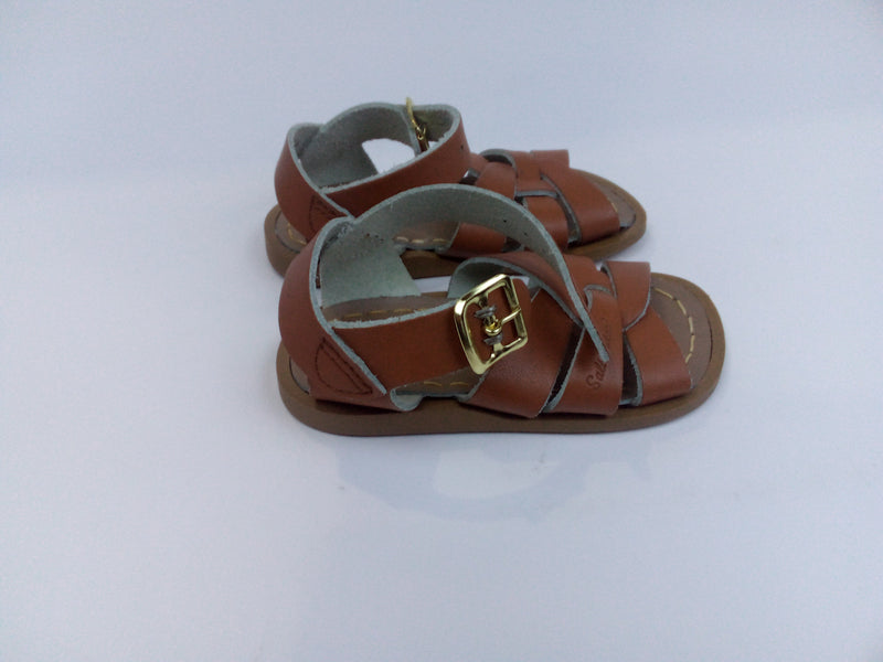 Salt Water Sandal by Hoy Shoes Baby Girl's Olive 5 Toddler M Pair of Shoes