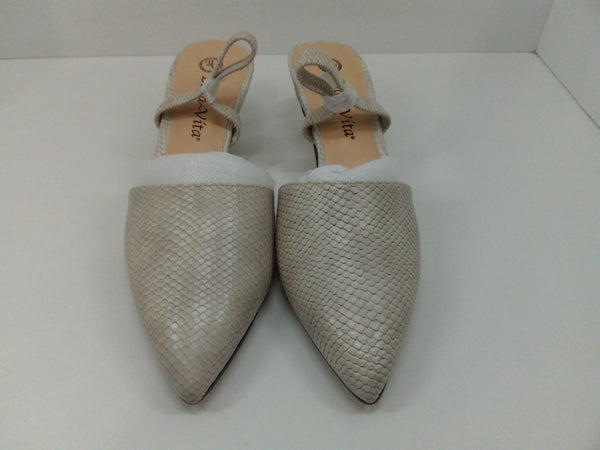 Bella Vita Women's Dress Shoe Shoe Natural Snake 5.5 M Us Pair of Shoes