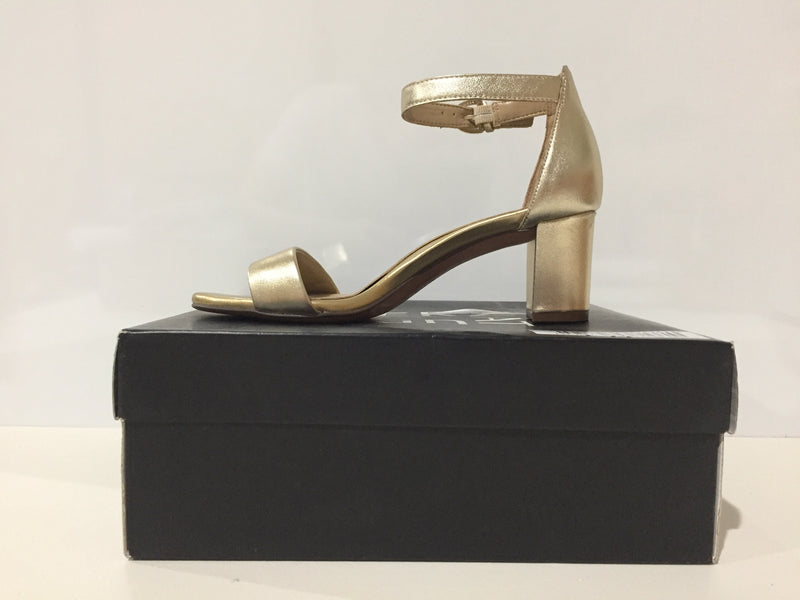 Naturalizer Womens Vera Ankle Strap Block Sandal Dark Gold Metallic Leather 5.5M Pair Of Shoes