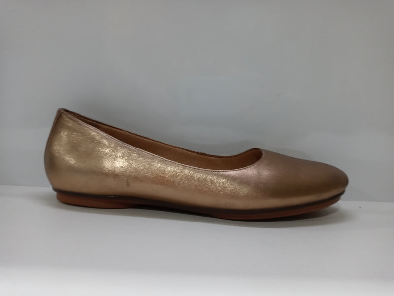 Naturalizer Womens Maxwell Round Toe Comfortable Classic Slip On Ballet Flats ,Light Gold Metallic Leather,10.5M