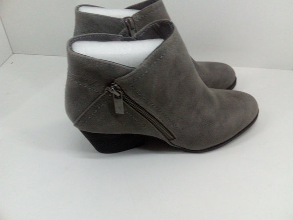 Bella Vita Women Ankle Boot Grey 9 Pair of Shoes