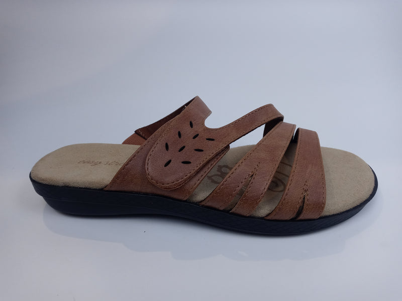 Easy Street Women's Slip on Sandal Slide Tan 9.5 Pair Of Shoes